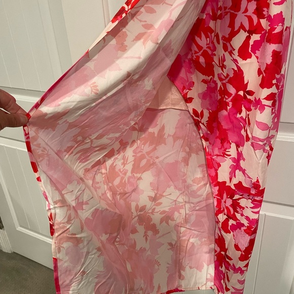 NWT Style State Pink Floral Print Midi  dress with Asymmetrical hem Size:8 - Picture 5 of 13